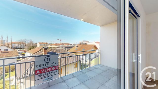 Appartement T3 à vendre - 3 pièces - 81.95 m2 - PONTARLIER - 25 - FRANCHE-COMTE - Century 21 Avenir Immobilier