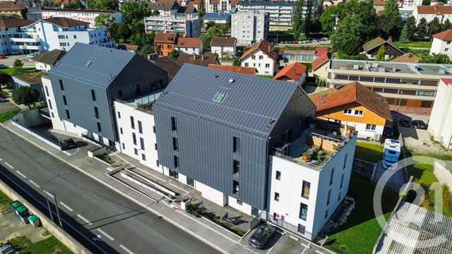 Appartement T3 à vendre - 3 pièces - 81.95 m2 - PONTARLIER - 25 - FRANCHE-COMTE - Century 21 Avenir Immobilier