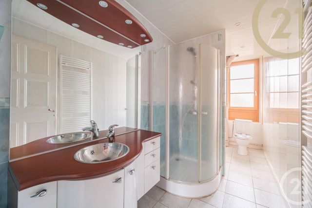 Appartement F4 à vendre - 3 pièces - 95.68 m2 - PONTARLIER - 25 - FRANCHE-COMTE - Century 21 Avenir Immobilier Appartement F4 à vendre - 3 pièces - 95.68 m2 - PONTARLIER - 25 - FRANCHE-COMTE - Century 21 Avenir Immobilier