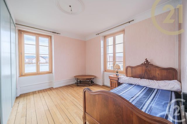 Appartement F4 à vendre - 3 pièces - 95.68 m2 - PONTARLIER - 25 - FRANCHE-COMTE - Century 21 Avenir Immobilier Appartement F4 à vendre - 3 pièces - 95.68 m2 - PONTARLIER - 25 - FRANCHE-COMTE - Century 21 Avenir Immobilier