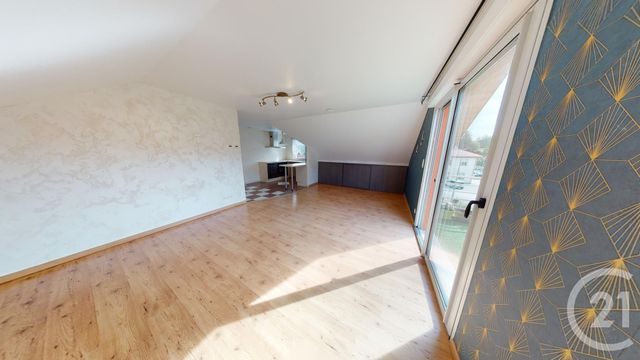 Afficher la photo en grand Appartement F3 à vendre - 4 pièces - 49.0 m2 - PONTARLIER - 25 - FRANCHE-COMTE - Century 21 Avenir Immobilier