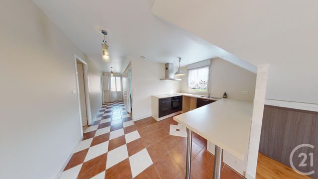 Afficher la photo en grand Appartement F3 à vendre - 4 pièces - 49.0 m2 - PONTARLIER - 25 - FRANCHE-COMTE - Century 21 Avenir Immobilier