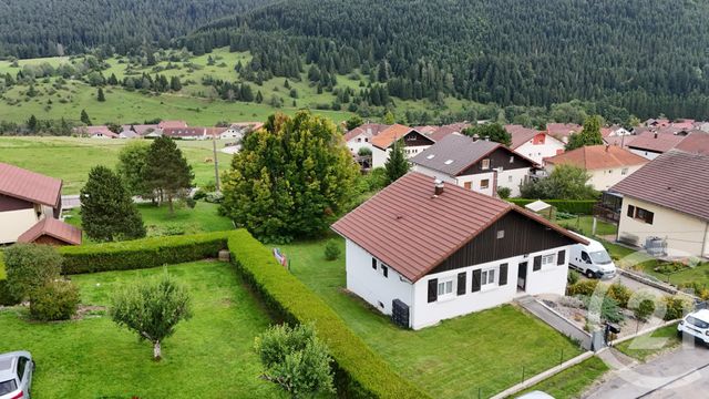 maison à vendre - 5 pièces - 140.0 m2 - MAISONS DU BOIS LIEVREMONT - 25 - FRANCHE-COMTE - Century 21 Avenir Immobilier