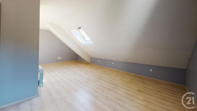 Afficher la photo en grand Appartement F4 à vendre - 4 pièces - 67.1 m2 - LA CLUSE ET MIJOUX - 25 - FRANCHE-COMTE - Century 21 Avenir Immobilier