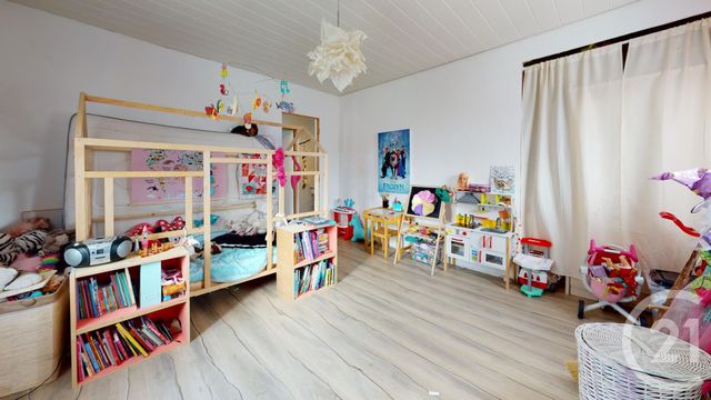 Afficher la photo en grand Appartement F4 à vendre - 4 pièces - 134.55 m2 - LES FOURGS - 25 - FRANCHE-COMTE - Century 21 Avenir Immobilier
