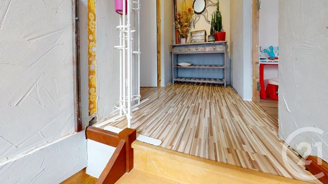 Afficher la photo en grand Appartement F4 à vendre - 4 pièces - 134.55 m2 - LES FOURGS - 25 - FRANCHE-COMTE - Century 21 Avenir Immobilier