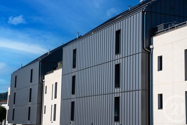 Appartement T3 à vendre - 3 pièces - 81.95 m2 - PONTARLIER - 25 - FRANCHE-COMTE - Century 21 Avenir Immobilier