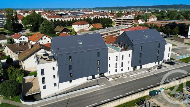 Appartement T3 à vendre - 3 pièces - 81.95 m2 - PONTARLIER - 25 - FRANCHE-COMTE - Century 21 Avenir Immobilier