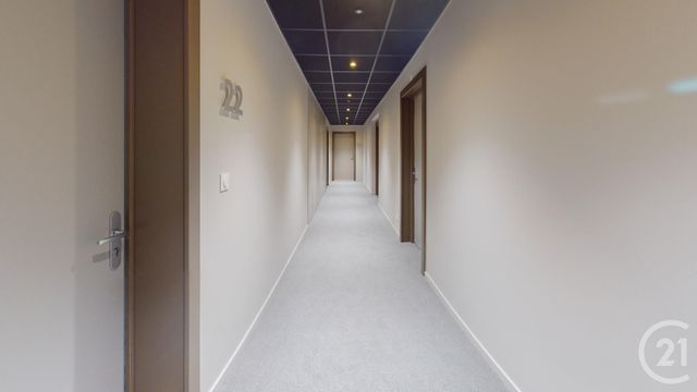 Appartement T3 à vendre - 3 pièces - 81.95 m2 - PONTARLIER - 25 - FRANCHE-COMTE - Century 21 Avenir Immobilier