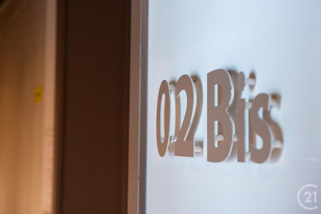 Appartement T3 à vendre - 3 pièces - 81.95 m2 - PONTARLIER - 25 - FRANCHE-COMTE - Century 21 Avenir Immobilier