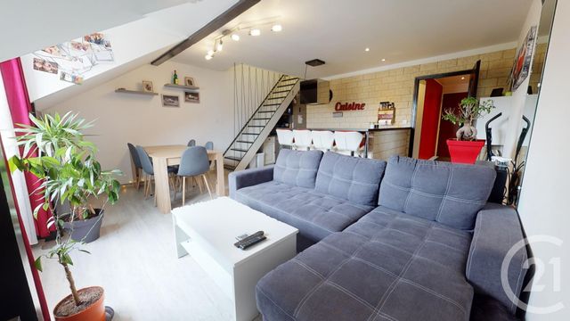 Appartement Duplex à vendre - 2 pièces - 50.95 m2 - FRASNE - 25 - FRANCHE-COMTE - Century 21 Avenir Immobilier Appartement Duplex à vendre - 2 pièces - 50.95 m2 - FRASNE - 25 - FRANCHE-COMTE - Century 21 Avenir Immobilier