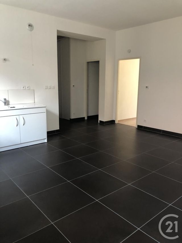 Appartement F2 à louer - 2 pièces - 45.0 m2 - PONTARLIER - 25 - FRANCHE-COMTE - Century 21 Avenir Immobilier Appartement F2 à louer - 2 pièces - 45.0 m2 - PONTARLIER - 25 - FRANCHE-COMTE - Century 21 Avenir Immobilier