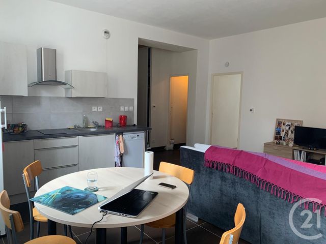 Appartement F2 à louer - 2 pièces - 45.0 m2 - PONTARLIER - 25 - FRANCHE-COMTE - Century 21 Avenir Immobilier Appartement F2 à louer - 2 pièces - 45.0 m2 - PONTARLIER - 25 - FRANCHE-COMTE - Century 21 Avenir Immobilier