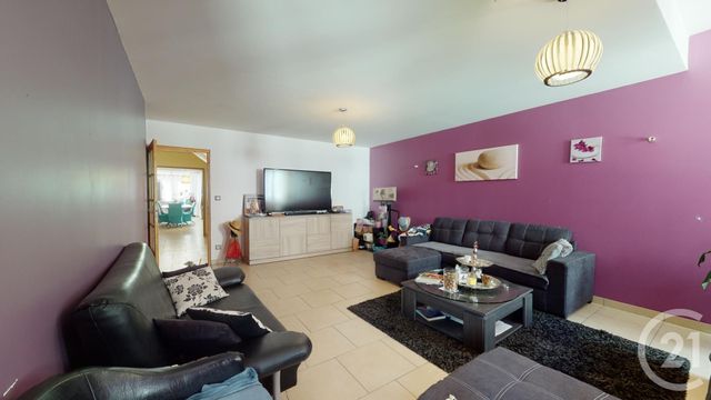 Afficher la photo en grand Appartement F5 à vendre - 5 pièces - 94.0 m2 - PONTARLIER - 25 - FRANCHE-COMTE - Century 21 Avenir Immobilier