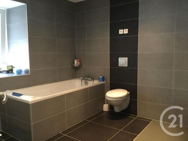 Afficher la photo en grand immeuble à vendre - 248.0 m2 - VERRIERES DE JOUX - 25 - FRANCHE-COMTE - Century 21 Avenir Immobilier