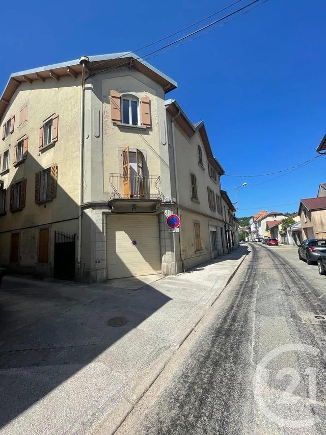 Afficher la photo en grand Appartement F2 à vendre - 2 pièces - 46.66 m2 - PONTARLIER - 25 - FRANCHE-COMTE - Century 21 Avenir Immobilier