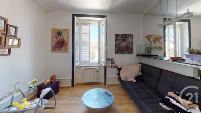 Afficher la photo en grand Appartement F2 à vendre - 2 pièces - 46.66 m2 - PONTARLIER - 25 - FRANCHE-COMTE - Century 21 Avenir Immobilier