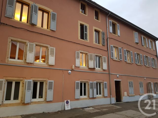 Appartement F3 à louer - 3 pièces - 80.0 m2 - PONTARLIER - 25 - FRANCHE-COMTE - Century 21 Avenir Immobilier Appartement F3 à louer - 3 pièces - 80.0 m2 - PONTARLIER - 25 - FRANCHE-COMTE - Century 21 Avenir Immobilier