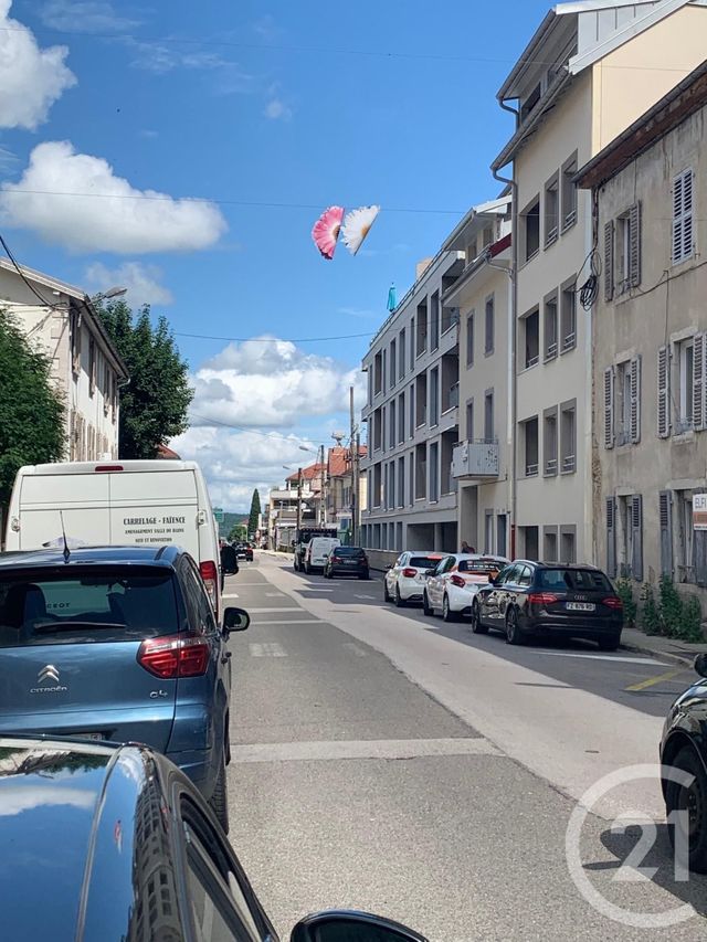 Appartement F3 à louer - 3 pièces - 80.0 m2 - PONTARLIER - 25 - FRANCHE-COMTE - Century 21 Avenir Immobilier Appartement F3 à louer - 3 pièces - 80.0 m2 - PONTARLIER - 25 - FRANCHE-COMTE - Century 21 Avenir Immobilier