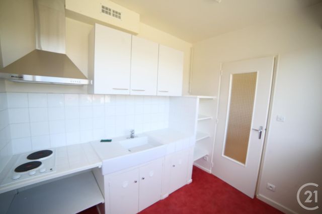 Afficher la photo en grand Appartement F1 à vendre - 1 pièce - 30.35 m2 - PONTARLIER - 25 - FRANCHE-COMTE - Century 21 Avenir Immobilier
