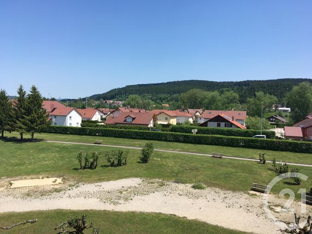 Afficher la photo en grand Appartement F1 à vendre - 1 pièce - 30.35 m2 - PONTARLIER - 25 - FRANCHE-COMTE - Century 21 Avenir Immobilier