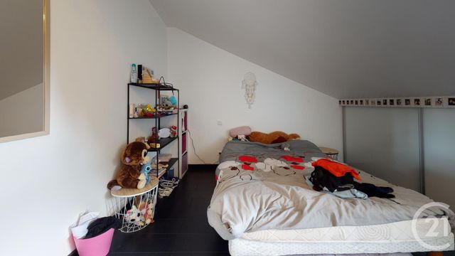 Afficher la photo en grand Appartement F4 à vendre - 4 pièces - 101.5 m2 - PONTARLIER - 25 - FRANCHE-COMTE - Century 21 Avenir Immobilier