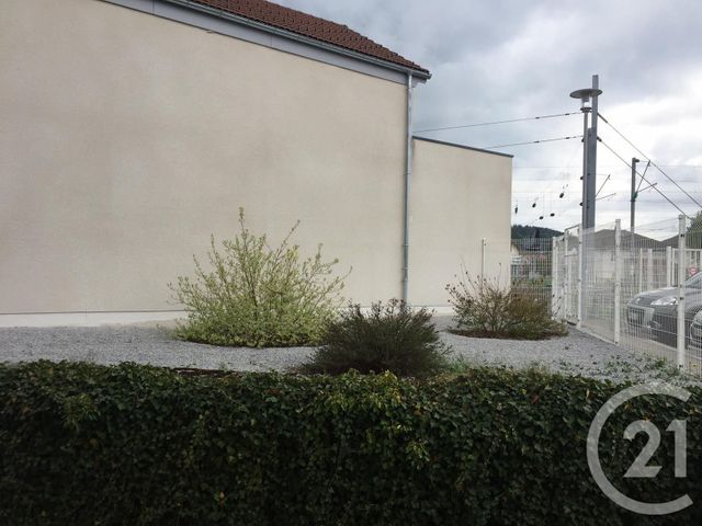 Afficher la photo en grand Appartement F4 à louer - 4 pièces - 76.0 m2 - PONTARLIER - 25 - FRANCHE-COMTE - Century 21 Avenir Immobilier