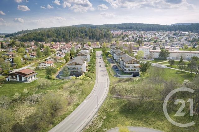 Appartement T3 à vendre - 3 pièces - 59.2 m2 - DOUBS - 25 - FRANCHE-COMTE - Century 21 Avenir Immobilier