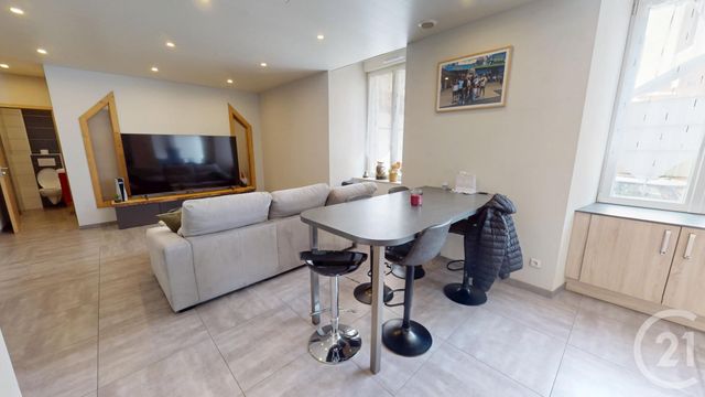 Appartement F2 à vendre - 2 pièces - 55.18 m2 - PONTARLIER - 25 - FRANCHE-COMTE - Century 21 Avenir Immobilier