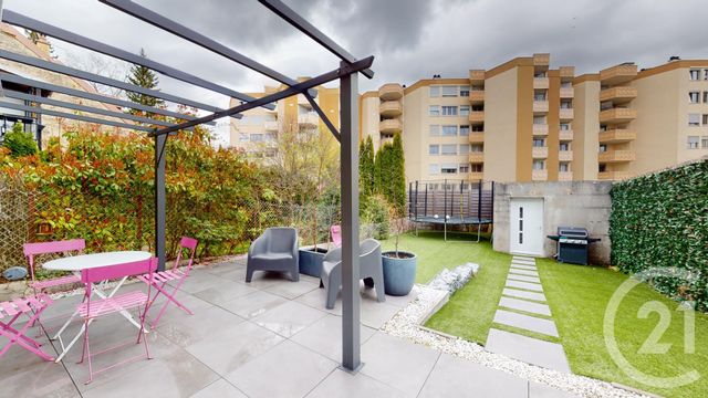 Appartement F4 à vendre - 4 pièces - 77.0 m2 - PONTARLIER - 25 - FRANCHE-COMTE - Century 21 Avenir Immobilier