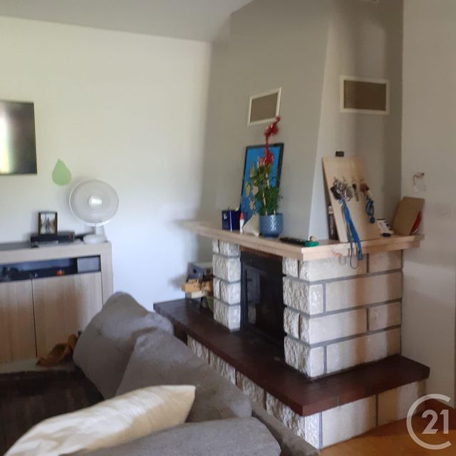 Appartement à vendre - 5 pièces - 96.39 m2 - PONTARLIER - 25 - FRANCHE-COMTE - Century 21 Avenir Immobilier