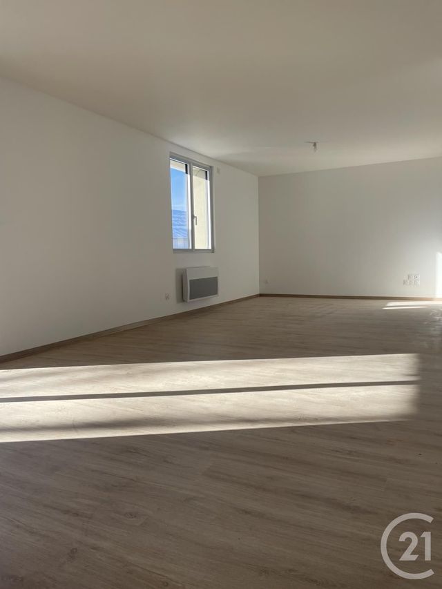 Appartement F4 à vendre - 4 pièces - 73.98 m2 - PONTARLIER - 25 - FRANCHE-COMTE - Century 21 Avenir Immobilier