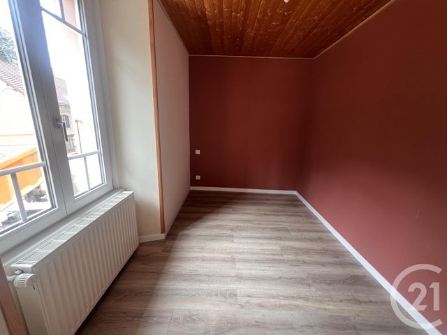 Appartement F5 à vendre - 5 pièces - 127.71 m2 - LA CLUSE ET MIJOUX - 25 - FRANCHE-COMTE - Century 21 Avenir Immobilier