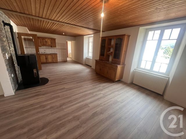 Appartement F5 à vendre - 5 pièces - 127.71 m2 - LA CLUSE ET MIJOUX - 25 - FRANCHE-COMTE - Century 21 Avenir Immobilier
