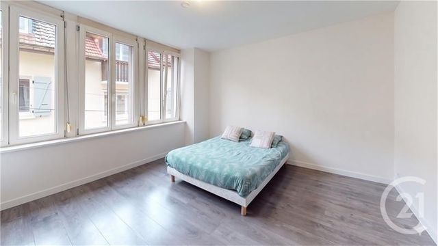 Appartement F3 à vendre - 3 pièces - 66.64 m2 - PONTARLIER - 25 - FRANCHE-COMTE - Century 21 Avenir Immobilier