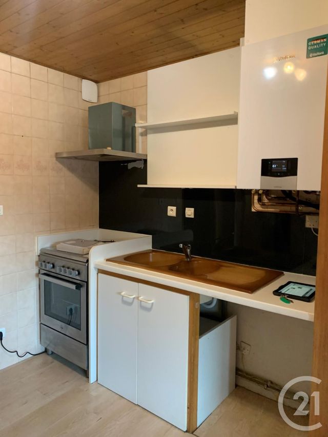 Appartement F3 à louer - 3 pièces - 80.0 m2 - AMANCEY - 25 - FRANCHE-COMTE - Century 21 Avenir Immobilier