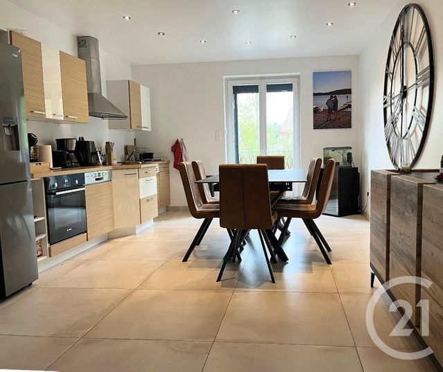 Appartement T4 à vendre - 4 pièces - 105.0 m2 - OYE ET PALLET - 25 - FRANCHE-COMTE - Century 21 Avenir Immobilier