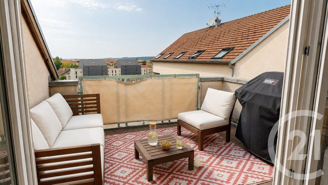 Appartement T3 à vendre - 3 pièces - 71.02 m2 - PONTARLIER - 25 - FRANCHE-COMTE - Century 21 Avenir Immobilier