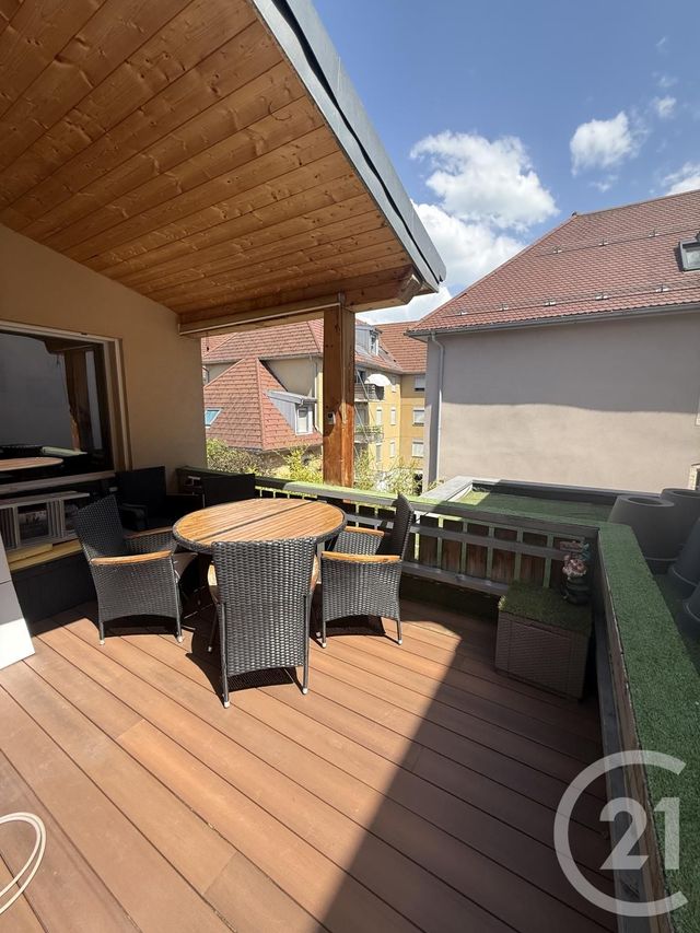 Appartement T3 à vendre - 3 pièces - 74.0 m2 - PONTARLIER - 25 - FRANCHE-COMTE - Century 21 Avenir Immobilier