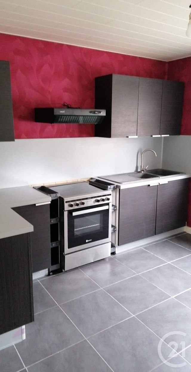 Appartement F2 à louer - 2 pièces - 52.25 m2 - PONTARLIER - 25 - FRANCHE-COMTE - Century 21 Avenir Immobilier