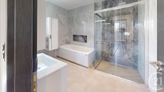 maison à vendre - 5 pièces - 127.0 m2 - HOUTAUD - 25 - FRANCHE-COMTE - Century 21 Avenir Immobilier