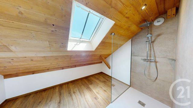 Appartement F3 bis à vendre - 4 pièces - 64.0 m2 - LA RIVIERE DRUGEON - 25 - FRANCHE-COMTE - Century 21 Avenir Immobilier