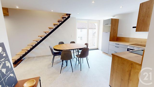 Appartement F3 bis à vendre - 4 pièces - 64.0 m2 - LA RIVIERE DRUGEON - 25 - FRANCHE-COMTE - Century 21 Avenir Immobilier