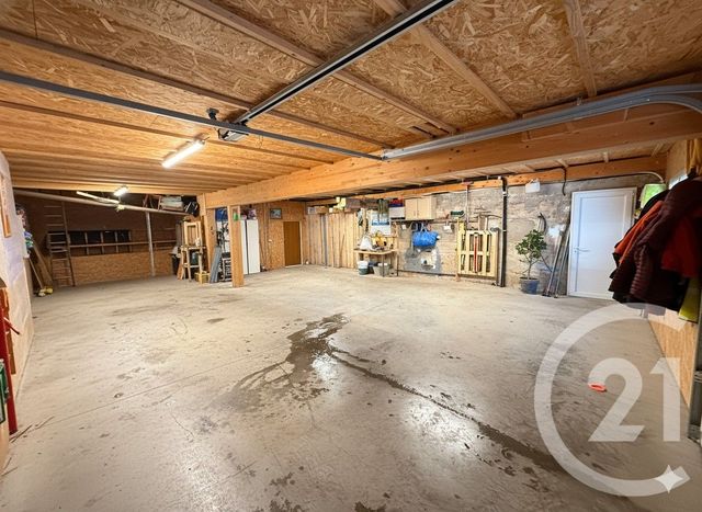 Appartement F4 à vendre - 5 pièces - 145.47 m2 - FRASNE - 25 - FRANCHE-COMTE - Century 21 Avenir Immobilier