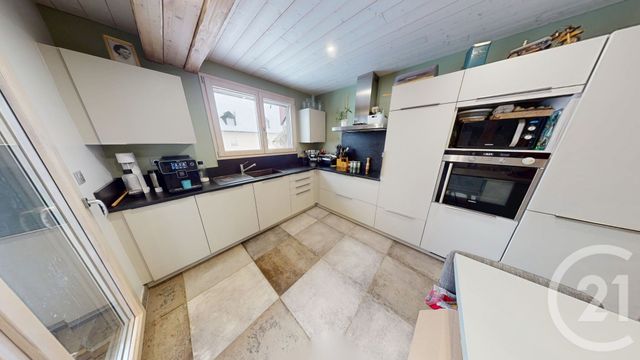 Appartement F4 à vendre - 5 pièces - 145.47 m2 - FRASNE - 25 - FRANCHE-COMTE - Century 21 Avenir Immobilier