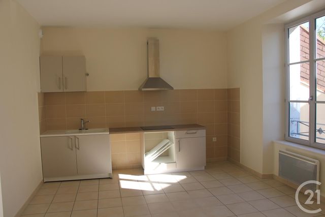 Appartement F3 à louer - 3 pièces - 66.0 m2 - PONTARLIER - 25 - FRANCHE-COMTE - Century 21 Avenir Immobilier