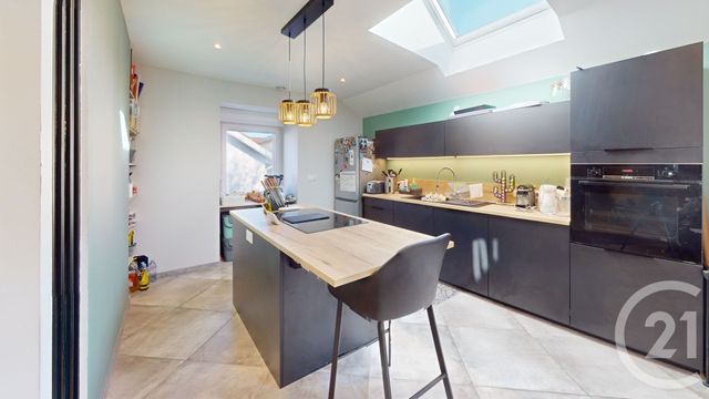 Appartement T4 à vendre - 4 pièces - 110.27 m2 - DOUBS - 25 - FRANCHE-COMTE - Century 21 Avenir Immobilier