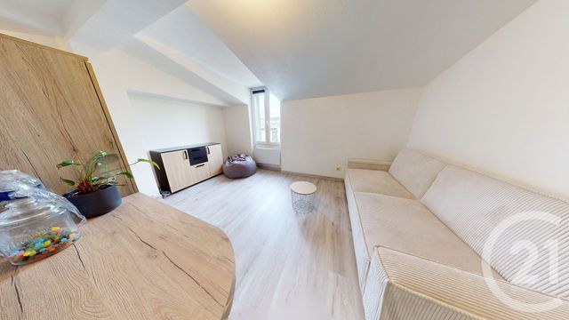 Appartement F2 à vendre - 3 pièces - 35.0 m2 - PONTARLIER - 25 - FRANCHE-COMTE - Century 21 Avenir Immobilier