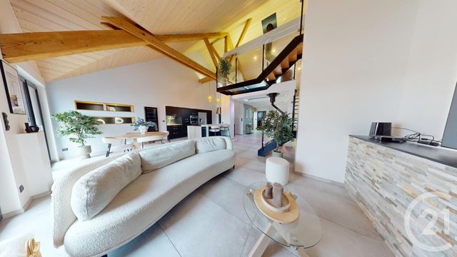 Afficher la photo en grand Appartement à vendre - 10 pièces - 145.0 m2 - STE COLOMBE - 25 - FRANCHE-COMTE - Century 21 Avenir Immobilier