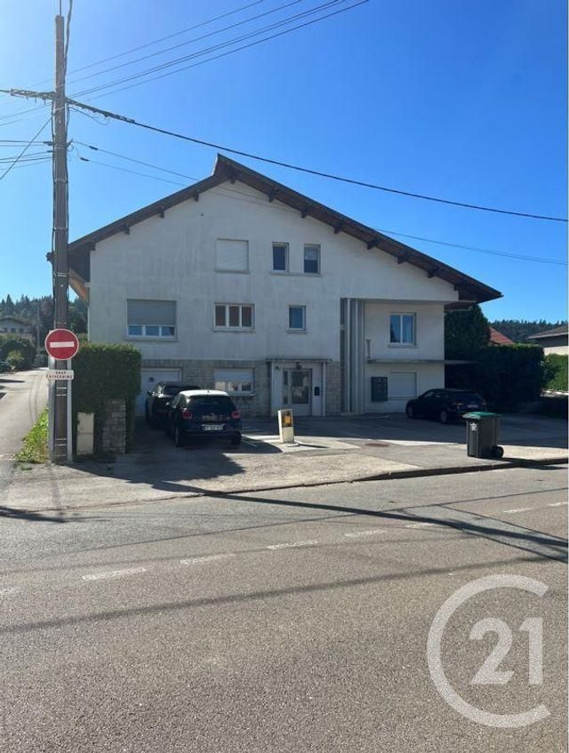 Appartement F1 à louer - 1 pièce - 32.06 m2 - PONTARLIER - 25 - FRANCHE-COMTE - Century 21 Avenir Immobilier